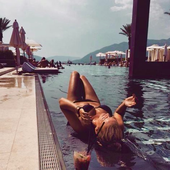 POSH AMBASSADOR - Picture 16 of 16